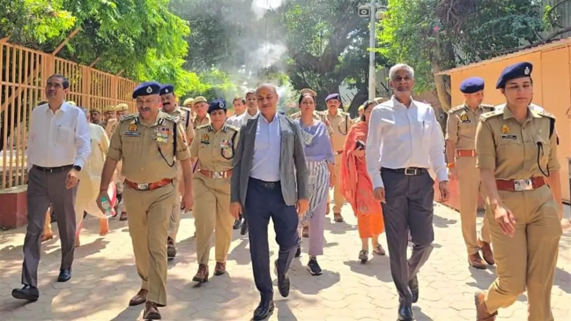 25 सितम्बर को वृंदावन में राष्ट्रपति का दौरा: DGP ने संभाली कमान, सुरक्षा की तैयारियां देखकर कही ये बात