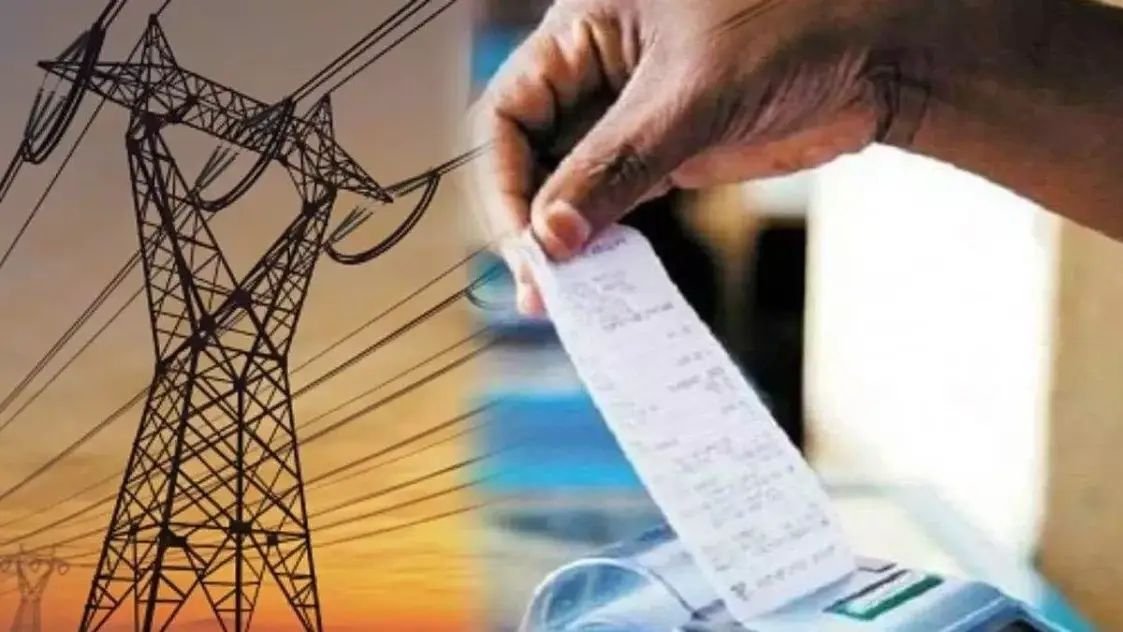 रायबरेली में 63000 का बिजली बिल देखकर यूपी का युवक रह गया सन्न, उपभोक्ता फोरम में शिकायत की तो सुनाया गया ये आदेश