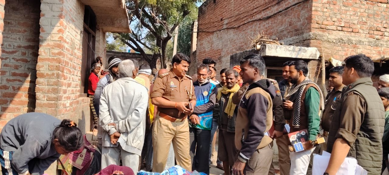 रायबरेली-खून से लतपथ मिला वृद्ध का शव, पुलिस जाँच में जुटीं