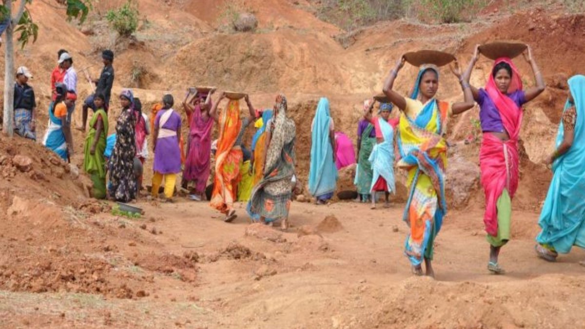 रायबरेली-इन ब्लॉकों के एपीओ व ऑपरेटरों को नोटिस,सात दिन का अल्टीमेटम