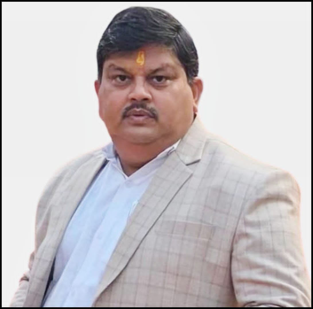 रायबरेली-एनएचएम संविदा स्वास्थ्य कर्मियों को आयुष्मान से जोड़ने की मांग तेज