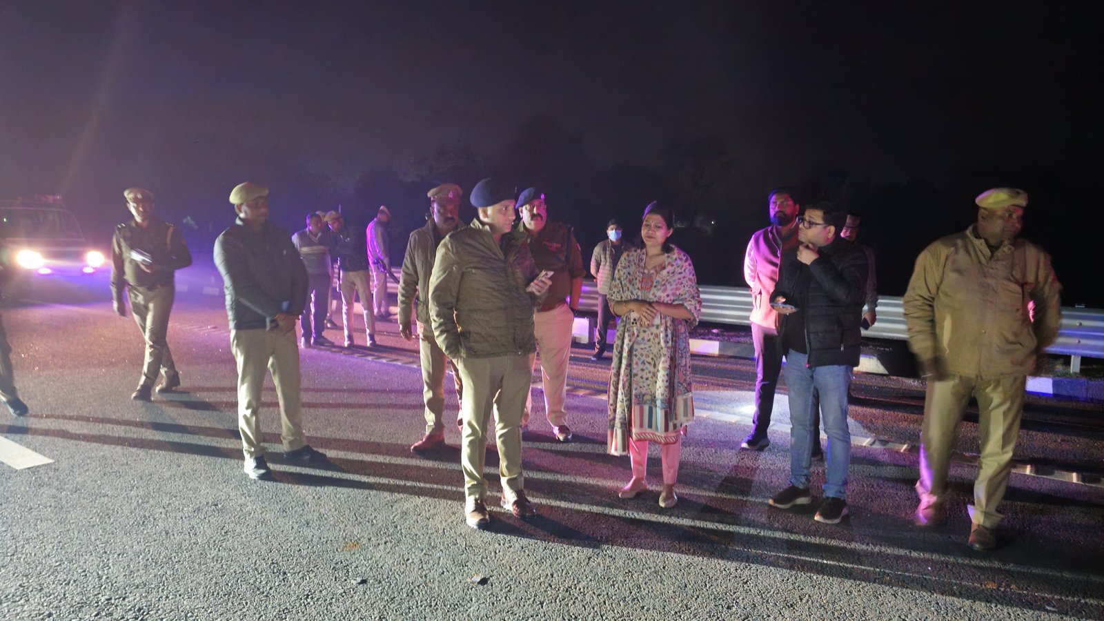 रायबरेली में तेज रफ्तार का कहर! बेकाबू कार ने 9 लोगों को रौंदा, 4  की मौत