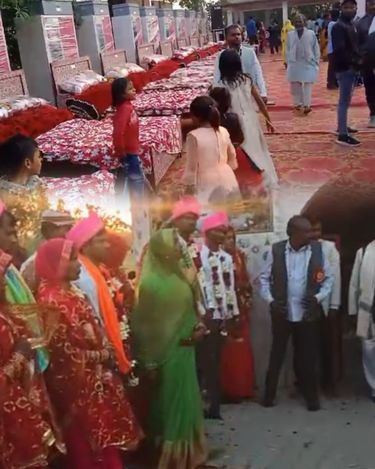 ऊंचाहार:11 जोड़ों का सामूहिक विवाह संपन्न:विराट बीरा पासी जन कल्याण सेवा संस्थान ने कराया आयोजन