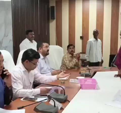 ऊंचाहार:समाधान दिवस' का आयोजन: एसडीएम ने सुनीं जनसमस्याएं, 3 मामलों का मौके पर हुआ निस्तारण,, 