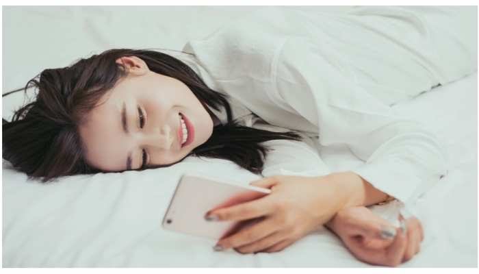 लॉन्ग डिस्टेंस रिलेशनशिप में इस तरह मनाएं वेलेंटाइन डे, बढ़ेगा प्यार