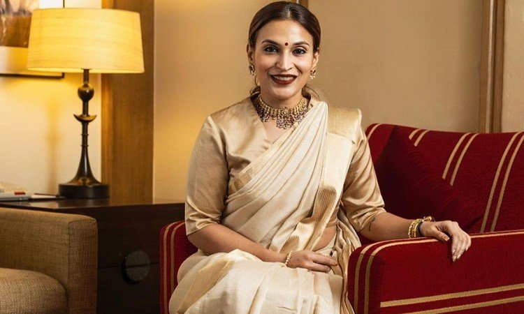 रजनीकांत की बेटी के घर से चोरी हुए सोने के गहने, दर्ज कराई रिपोर्ट !