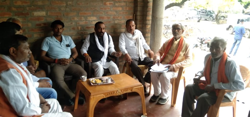 Raibareli-सरेनी में तेजी से चलाया जा रहा बूथ सशक्तीकरण अभियान*