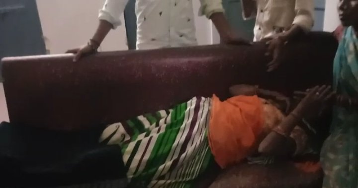 Raibareli-साइकिल सवार दंपत्ति को तेज रफ्तार बाइक सवार ने मारी टक्कर* 