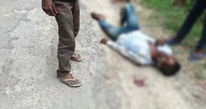 Raibareli-स्कूटी सवार युवती ने बाइक सवार युवक को मारी टक्कर*