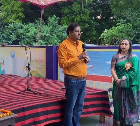 Raibareli-स्वतंत्रता दिवस के अवसर पर ए.पी.एन न्यूज के ब्यूरो ने बढ़ाया बच्चो का उत्साह