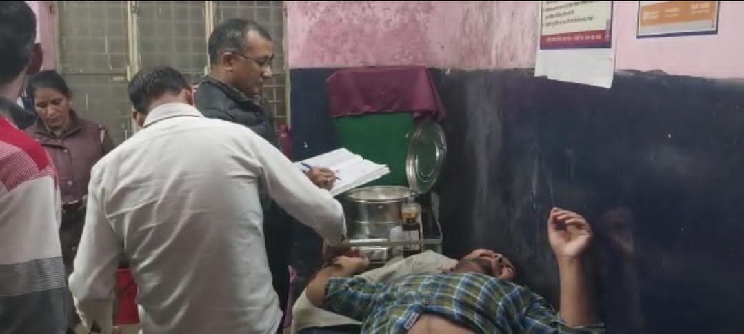 Raibareli-तेज रफ्तार दो बाइकों की आमने-सामने की टक्कर  दो गंभीर  घायल 