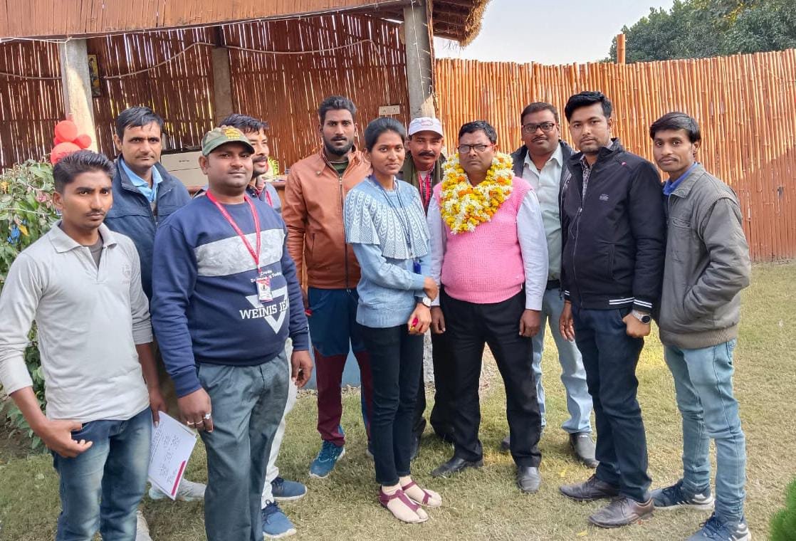 Raibareli-इलेक्ट्रॉनिक एंड प्रिंट मीडिया एसोसिएशन के तत्वाधान में पदाधिकारियों को मनोनयन पत्र देकर किया गया सम्मानित*