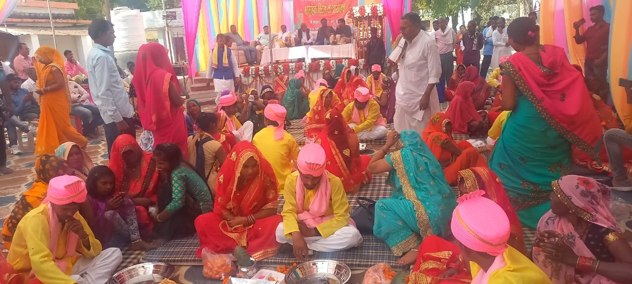 रायबरेली-मुख्यमंत्री विवाह योजना के अंतर्गत एक मुस्लिम जोड़े समेत 16 जोड़ो का हुआ विवाह,,,