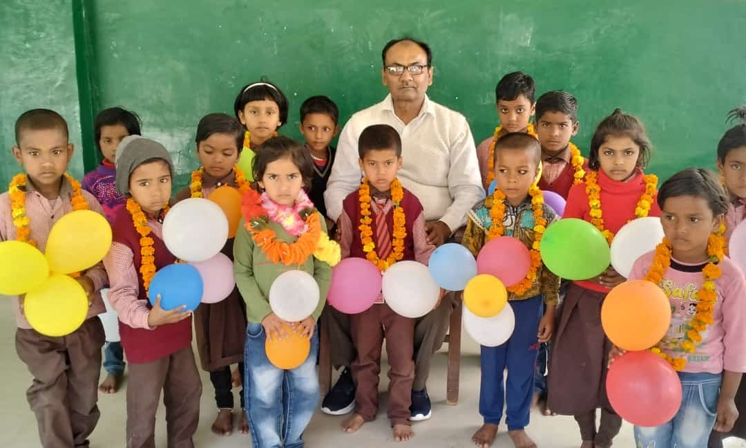 Raibareli-प्राथमिक विद्यालय-गोझवा में खूब चहके नन्हे-मुन्हें बच्चे*