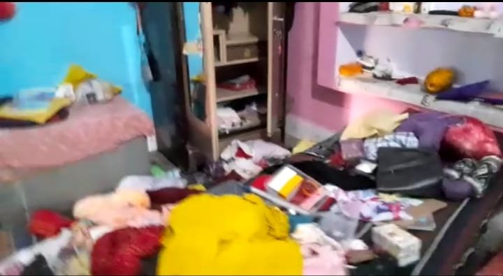 Rainareli-पुलिस का इकबाल खत्म,थाने से महज 50 मीटर की दूरी पर हुई चोरी की वारदात