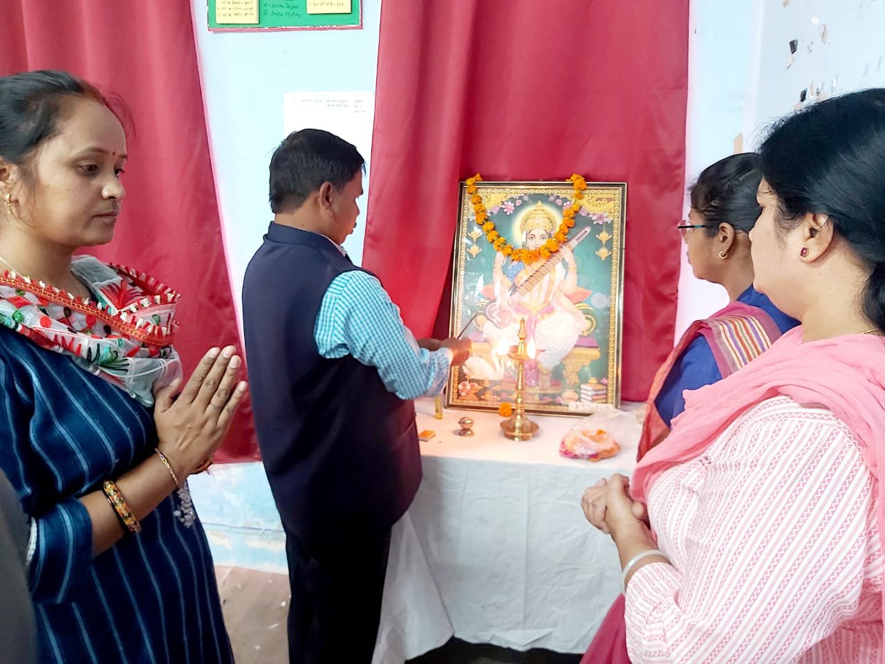 Raibareli-हिंदी शिक्षण को बाल केंद्रित सहज एवम सुगम बनाना ही प्रशिक्षण का मुख्य उद्देश्य-शेषवाला वर्मा*