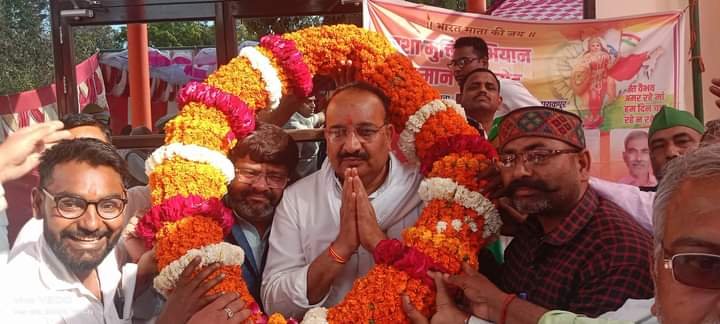 Raibareli-आजादी को सुरक्षित करने के लिये अमर शहीदों के बलिदान की गौरव गाथा को जीवंत बनाये रखने की जरूरत है : दिनेश प्रताप सिंह*