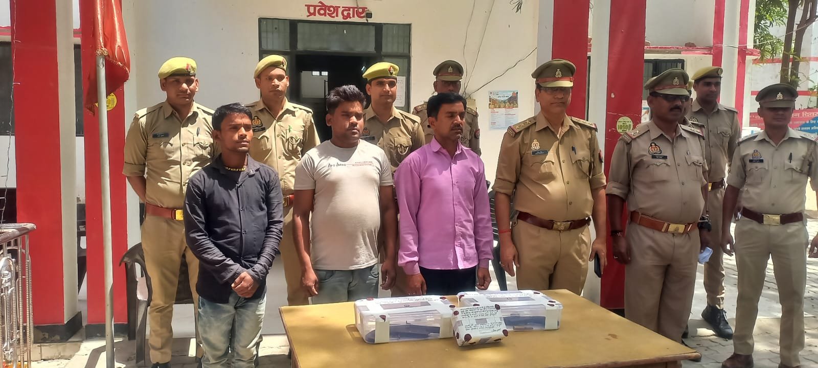 रायबरेली-जमीन से कब्जा न हटाने पर अवधेश ने गोली मारकर कर दी थी चमन की हत्या