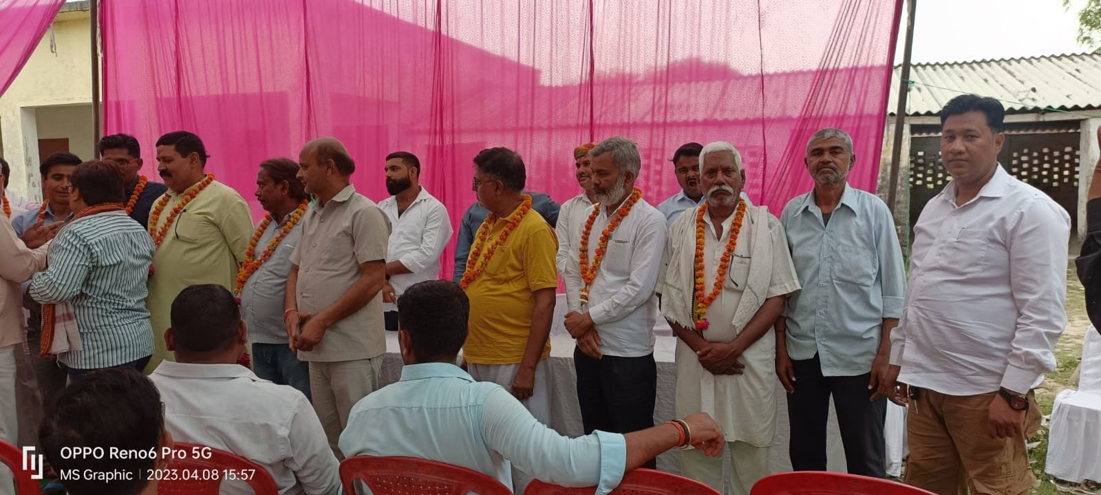 Raibareli-भव्यता के साथ संपन्न हुआ बेनीमाधवगंज की व्यापार मंडल इकाई का शपथ ग्रहण समारोह* 