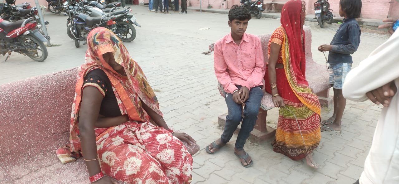 रायबरेली-अलग-अलग जगहों  पर हुई दुर्घटनाओं में ट्रैक्टर चालक की मौत, एक गम्भीर,,,,,?