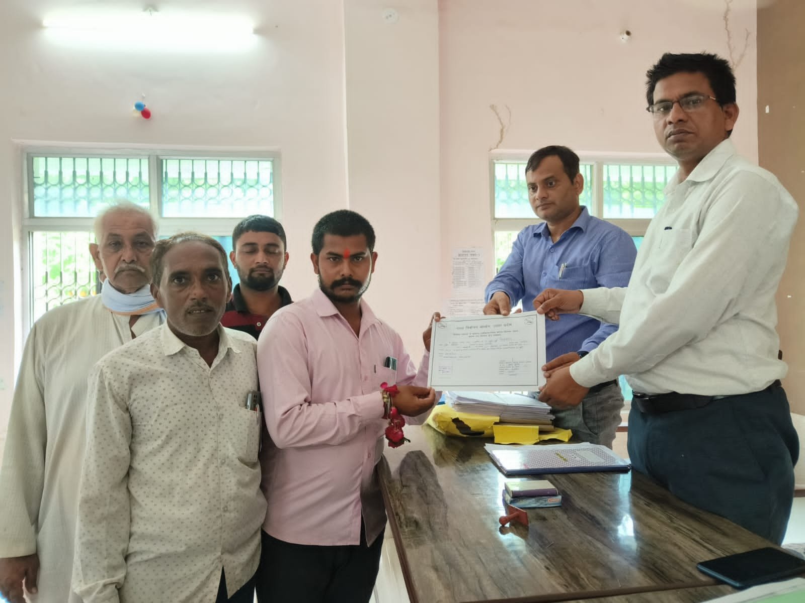 रायबरेली-मुरारमऊ ग्राम पंचायत में बीडीसी सदस्य पद के उपचुनाव में शिवमोहन सरोज निर्विरोध निर्वाचित 