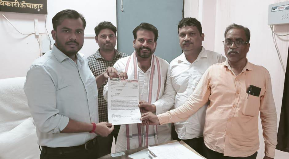 रायबरेली-ऊंचाहार रेलवे क्रासिंग पर अंडर पास को लेकर व्यापारियों ने भरी हुंकार,,, 