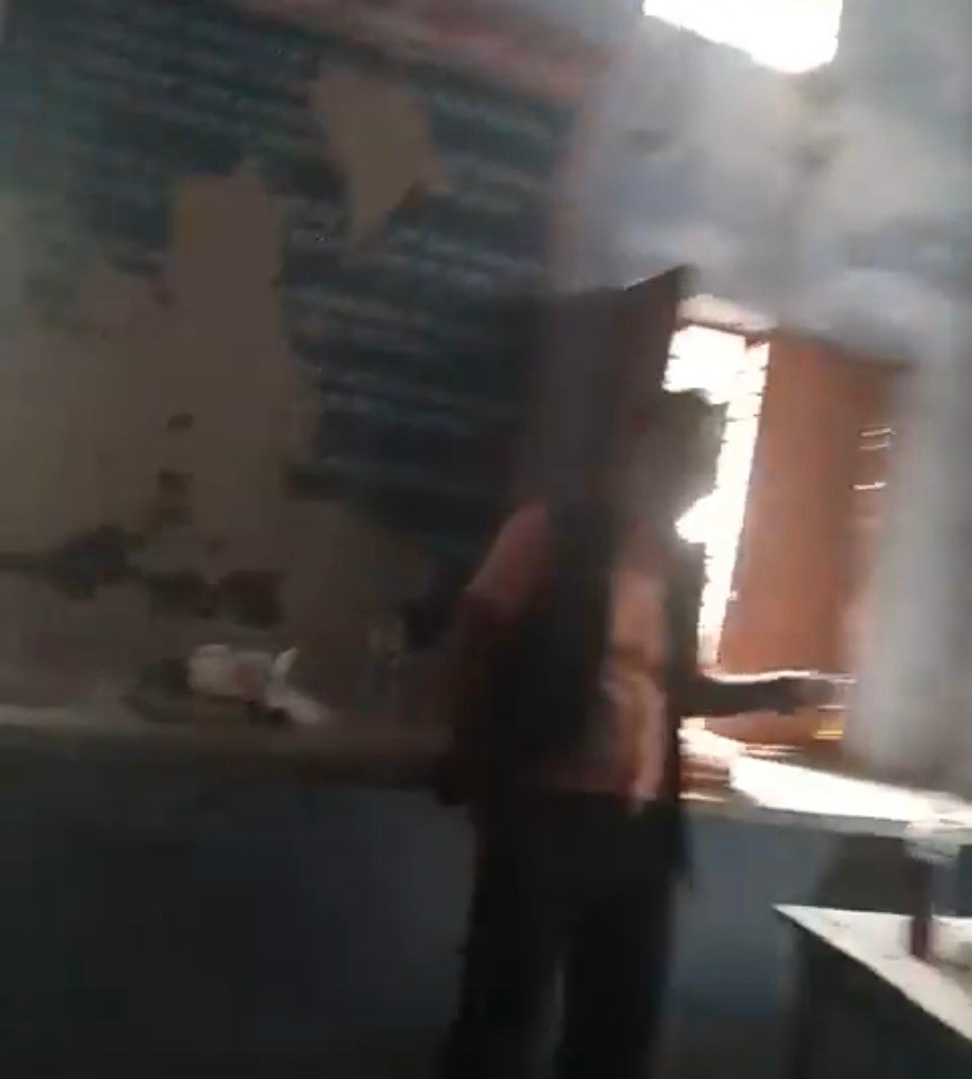 Raibareli- बीआरसी में शराब पार्टी का वीडियो हुआ वायरल 4 को नोटिस