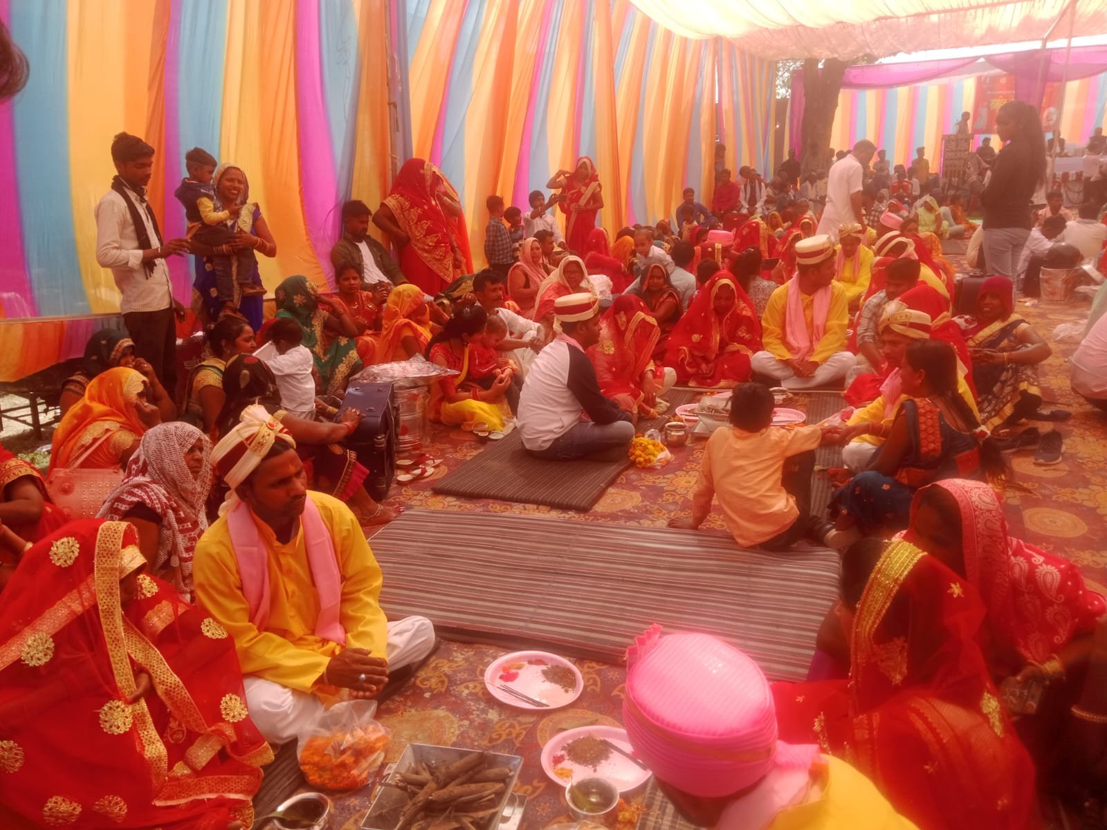 Raibareli-मुख्यमंत्री सामूहिक विवाह में 131 जोड़ो का विवाह सम्पन्न