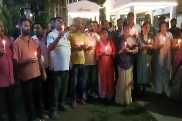 अंकिता को इंसाफ दिलाने के लिए कांग्रेसियों ने निकाला मार्च, VVIP नाम का खुलासा करो का लगाया नारा