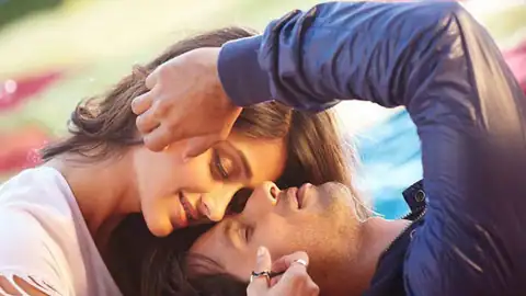 पार्टनर से प्यार ही नहीं रिस्पेक्ट भी दिलाएंगे ये उपाय, आजमाकर देखिए