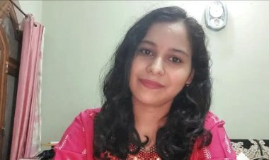 पिता चलाते हैं जनरल स्टोर... बेटी ने PCS परीक्षा में लहराया परचम; कौन हैं 2nd रैंक हासिल करने वाली अनन्या त्रिवेदी?