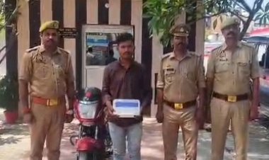 रायबरेली-₹25000 का इनामिया गैंगस्टर अधिनियम का वांछित अभियुक्त मोटरसाइकिल व अवैध शस्त्र के साथ गिरफ्तार