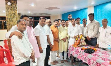 कार्यकर्ता ,कार्यक्रम और कार्यालय ही संगठन का आधार : विवेक शर्मा*