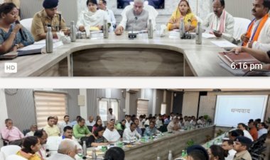 रायबरेली-प्रभारी मंत्री राकेश सचान ने कलेक्ट्रेट सभागार में विकास कार्यों व कानून-व्यवस्था की समीक्षा बैठक कर दिए निर्देश