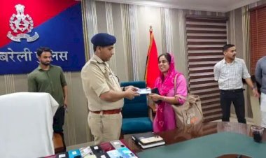 रायबरेली-101 चेहरों पर लौटी मुस्कान, खोए हुए 15 लाख के मोबाइल बरामद