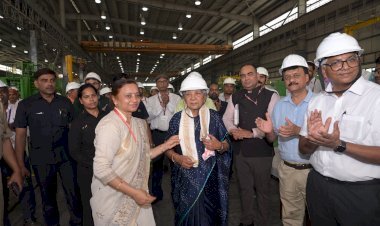 रायबरेली-राज्यपाल उत्‍तर प्रदेश  आनंदीबेन पटेल  आरेडिका दौरा एवं  चिंतन शिविर का आयोजन