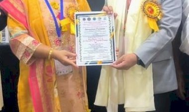 रायबरेली की प्रो० रीता रानी वियतनाम में 'बेस्ट टीचर अवार्ड' से हुई सम्मानित
