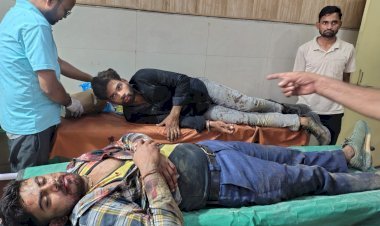 रायबरेली ट्रैक्टर ट्राली से दबकर दो युवक गंभीर घायल लखनऊ ट्रामा सेंटर टू रेफर