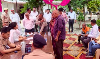 रायबरेली-डीएम-एसपी ने थाना दिवस पर सुनी लोगों की शिकायतें
