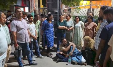 रायबरेली-डॉक्टर अमित सिंह की गिरफ्तारी के विरोध में सड़कों पर उतरे डॉक्टर, IMA के बैनर तले प्रदर्शन