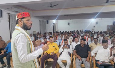 रायबरेली: शिक्षकों और स्नातकों के सम्मान व अधिकारों के लिए भाजपा सरकार ने किया काम - मनोज कुमार पाण्डेय