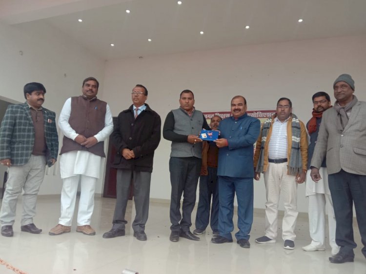उत्तर प्रदेश द्वारा ब्लाक कार्यकारिणी के संगठन पदाधिकारियों का शपथ ग्रहण व सम्मान समारोह हुआ सम्पन्न