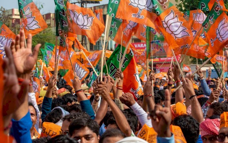 UP : निकाय चुनाव में BJP नहीं देंगी सांसद, विधायक और मंत्रियो के परिवार को टिकट, निर्दलीय लड़ने पर होगी कार्रवाई