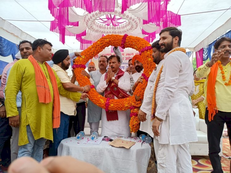 रायबरेली-व्यापारी फिर से बनाएंगे भारत को सोने की चिड़िया-संदीप बंसल।