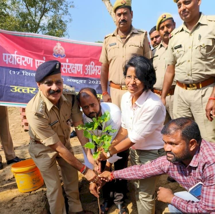 Raibareli-प्रकृति का न करे हरण,ल आओ बचाये पर्यावरण: ब्रजेश मिश्रा