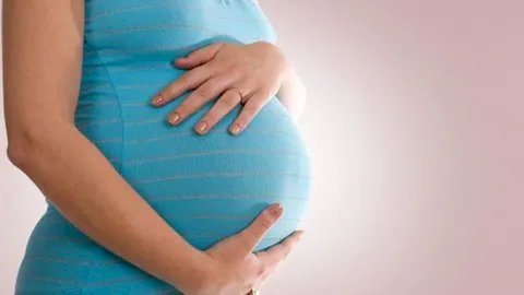 प्रेगनेंट और ब्रेस्टफीडिंग कराने वाली महिलाएं करवा चौथ पर ध्यान रखें ये जरूरी बातें