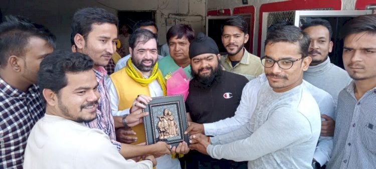 रायबरेली-प्रभात साहू ने किया खाद्य एवं रसद राज्यमंत्री सतीश शर्मा का स्वागत*