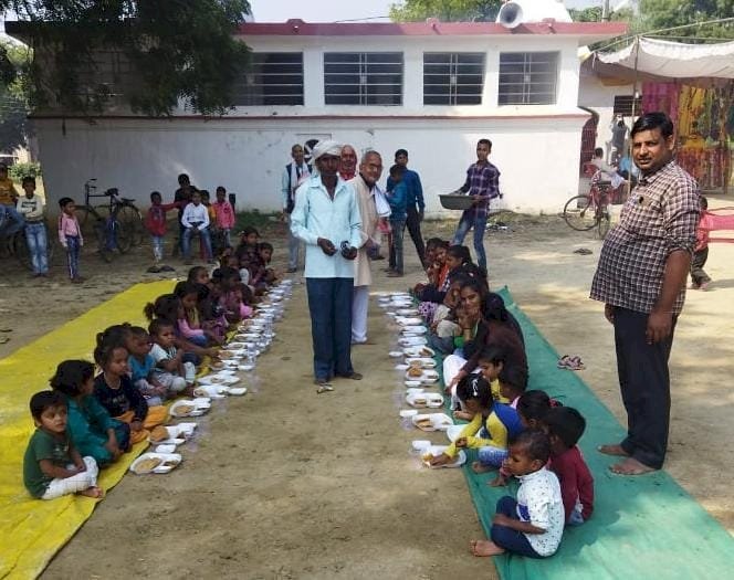 Raibareli-विशाल भण्डारे के साथ हुआ आयोजित श्रीमद्भागवत कथा का समापन*