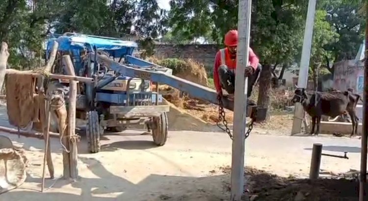 Raibareli-विद्युत विभाग द्वारा जर्जर लाइनों का किया जा रहा है नवीनीकरण