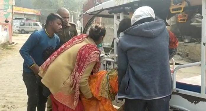 रायबरेली- फिर दिखी एनटीपीसी चौकी इनचार्ज विवेक तिवारी की दरियादिली जाने क्या,,,,,,,?